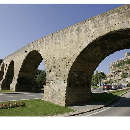 Hostal La Masia Манреза Екстер'єр фото