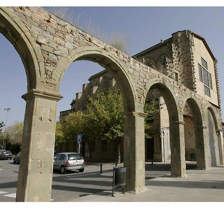 Hostal La Masia Манреза Екстер'єр фото